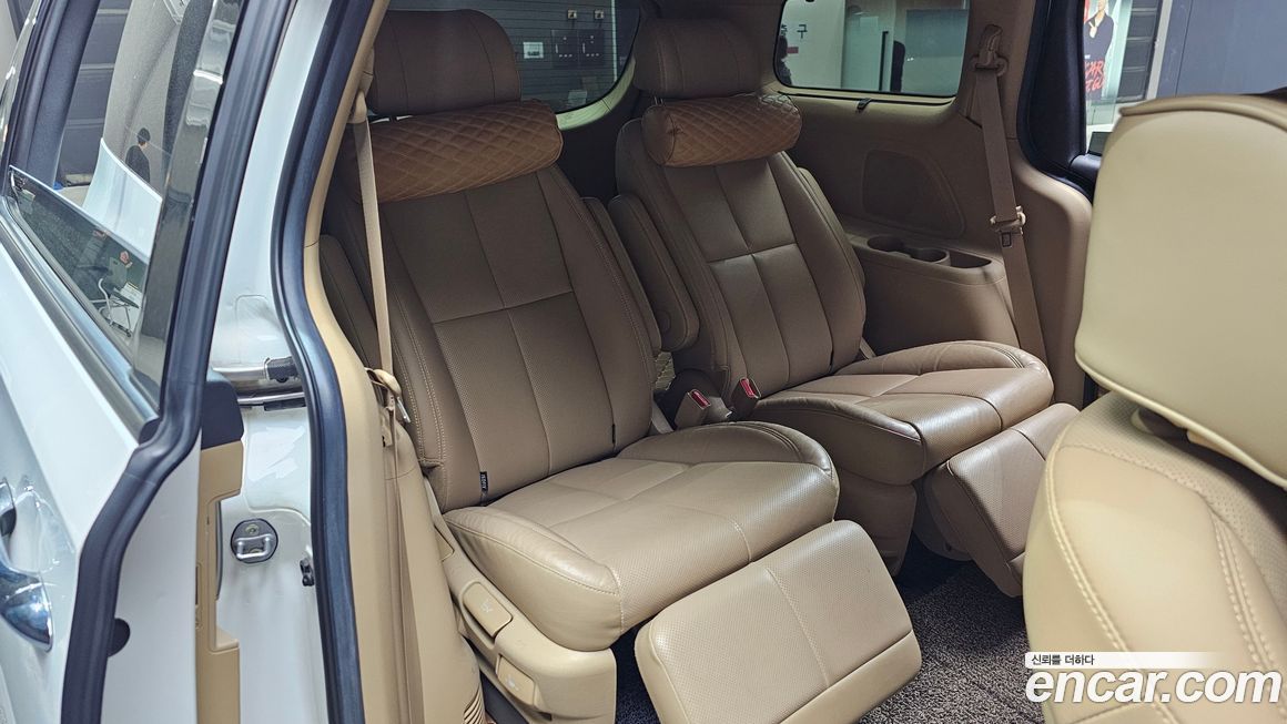 Kia Canival 2019