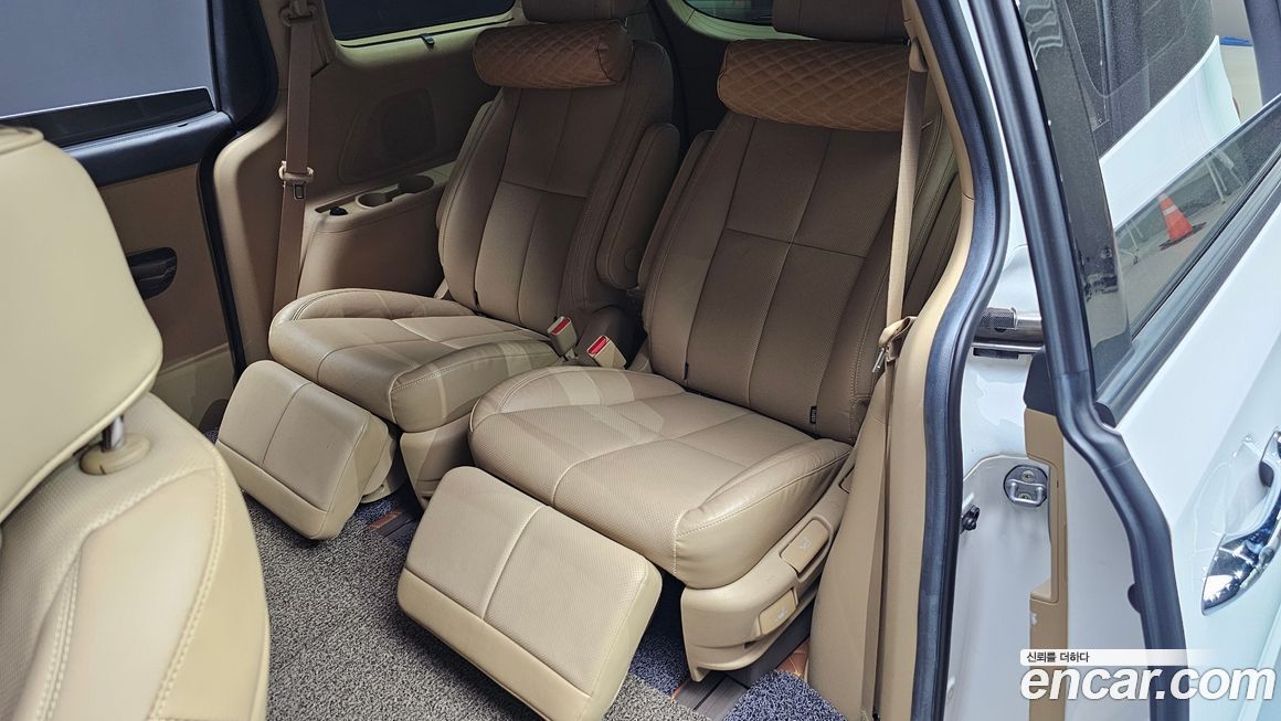 Kia Canival 2019