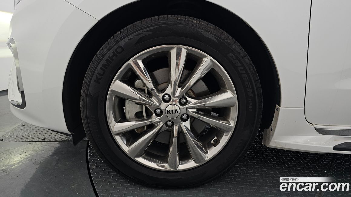 Kia Canival 2019