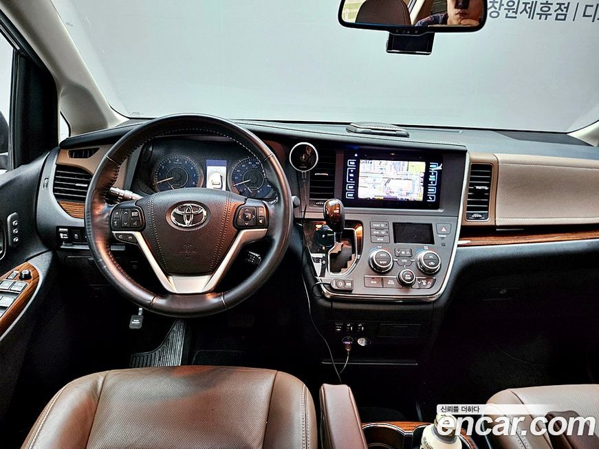 Toyota Sienna 2017