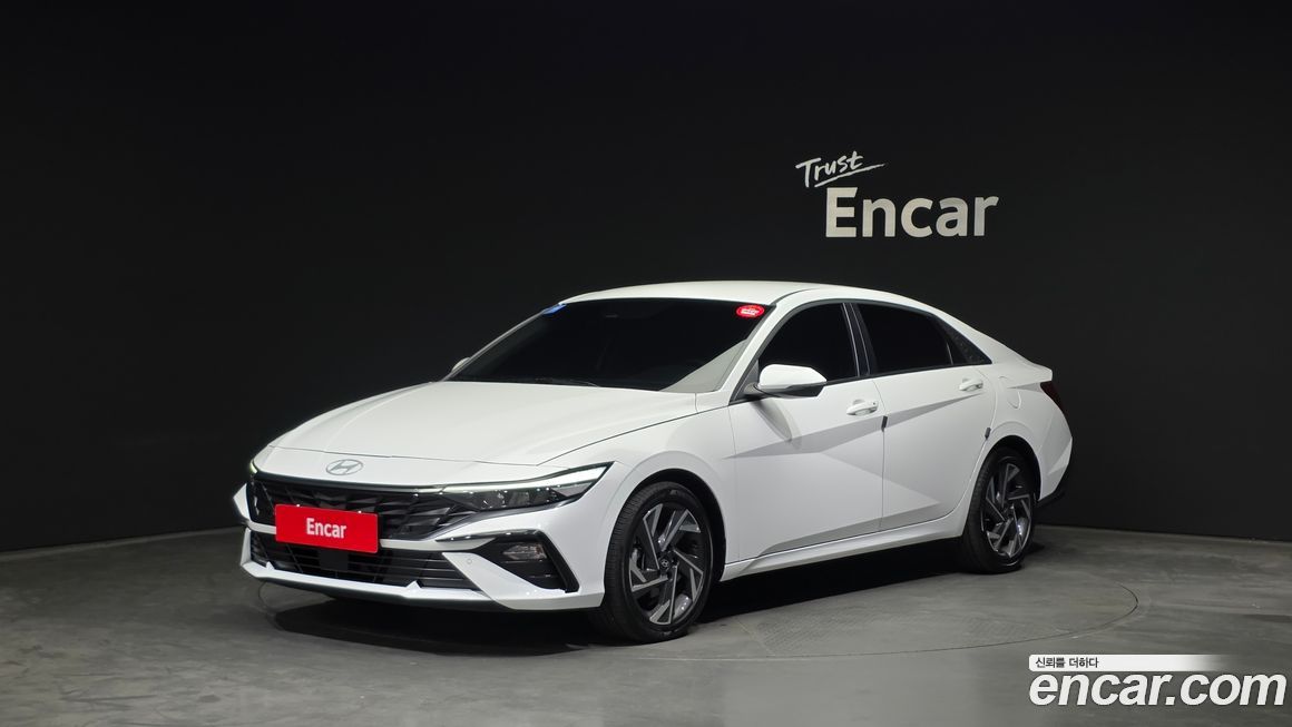 Hyundai AVANTE 2025
