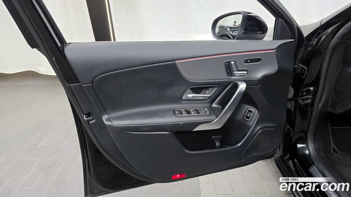 Mercedes-Benz A-Class 2021