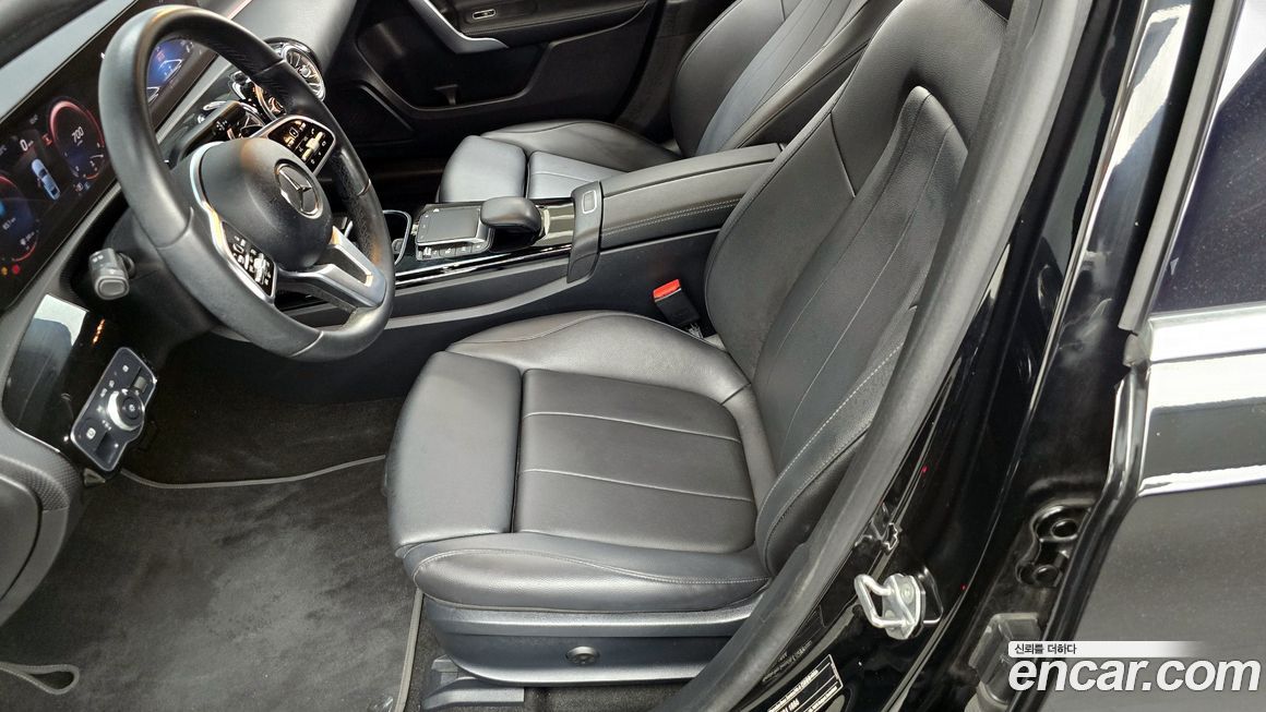 Mercedes-Benz A-Class 2021