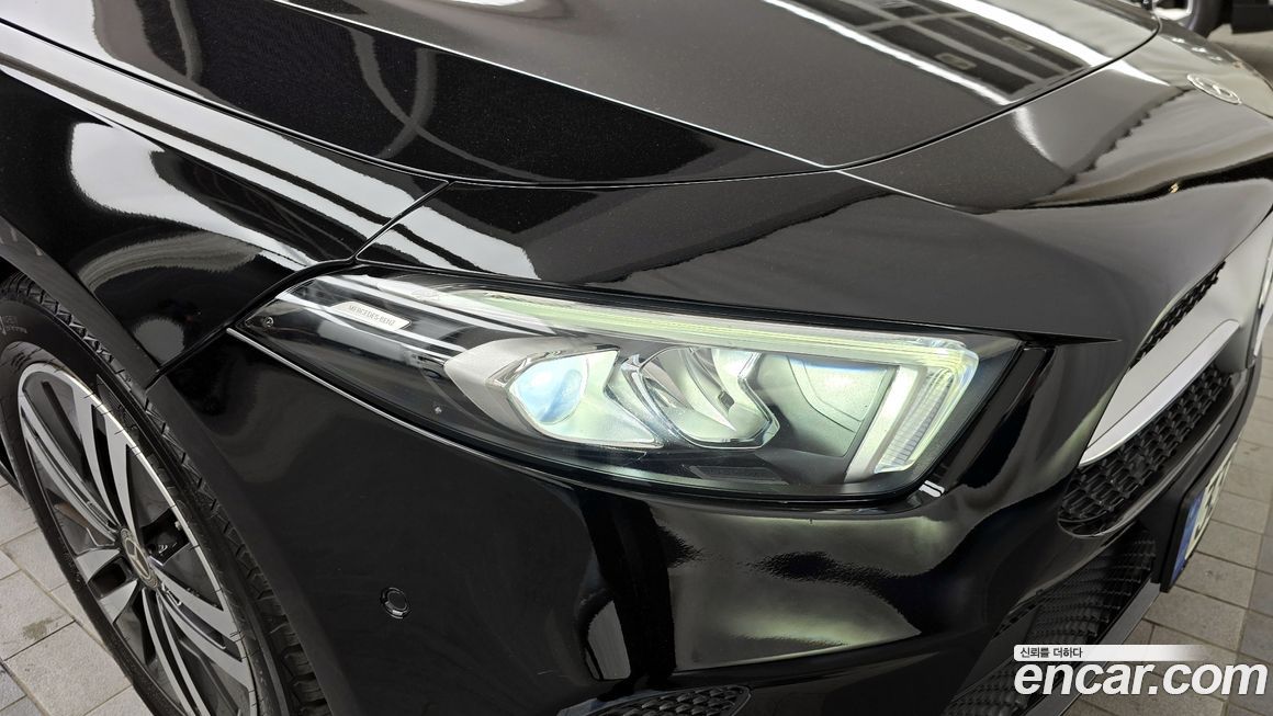 Mercedes-Benz A-Class 2021