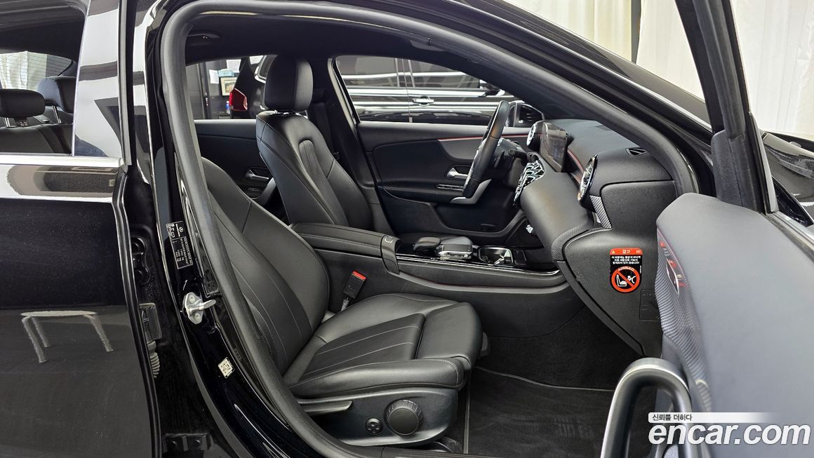 Mercedes-Benz A-Class 2021