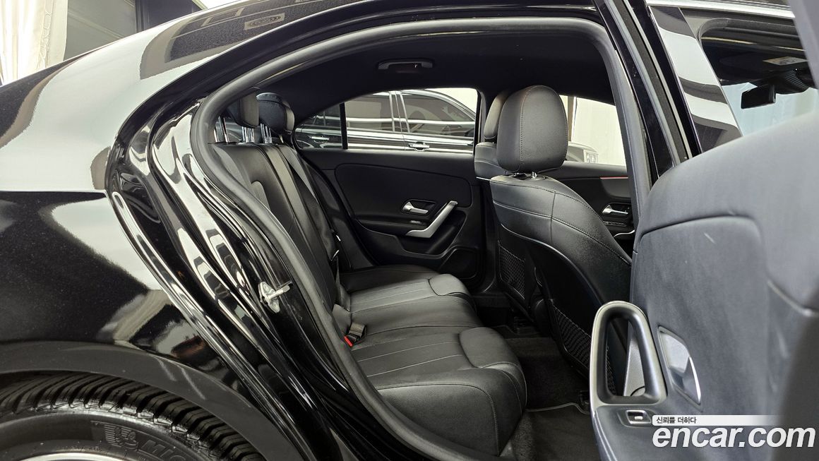 Mercedes-Benz A-Class 2021