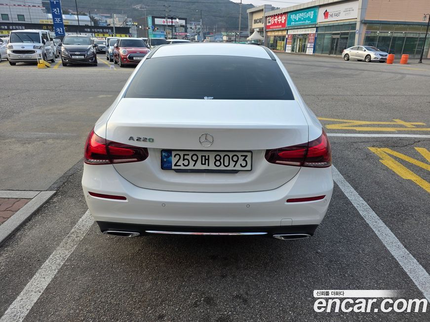 Mercedes-Benz A-Class 2021