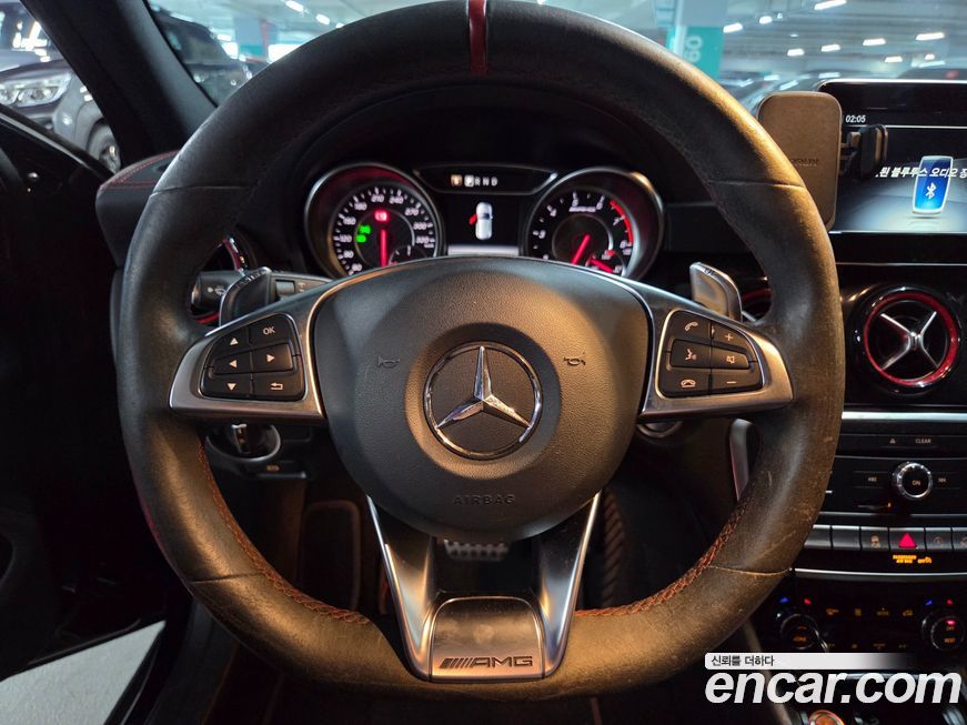 Mercedes-Benz GLA-Class 2019