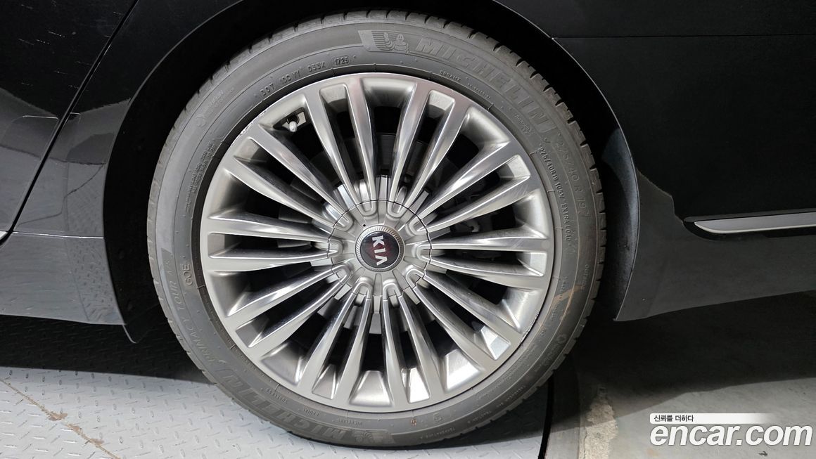 Kia K9 2019