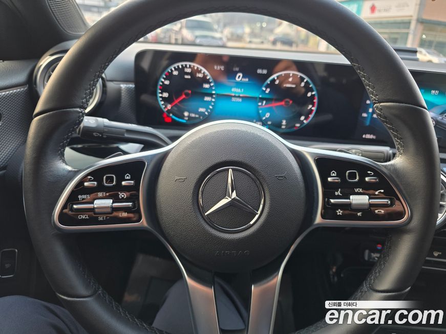 Mercedes-Benz A-Class 2021