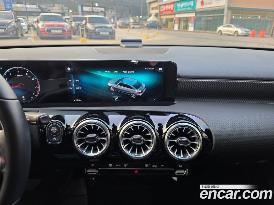 Mercedes-Benz A-Class 2021