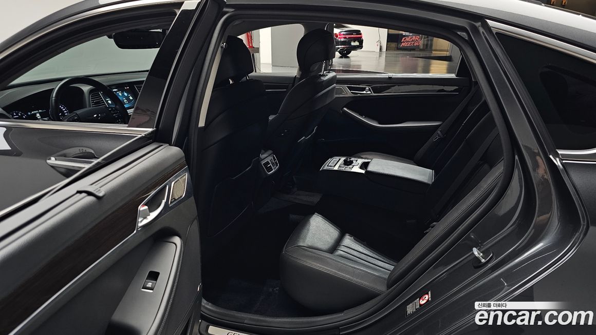 Genesis G80 2018