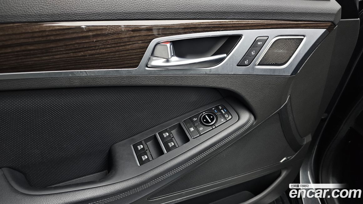 Genesis G80 2018