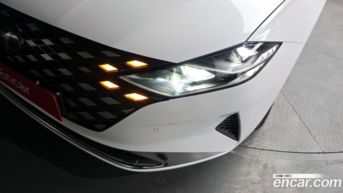 Hyundai Grandeur 2020