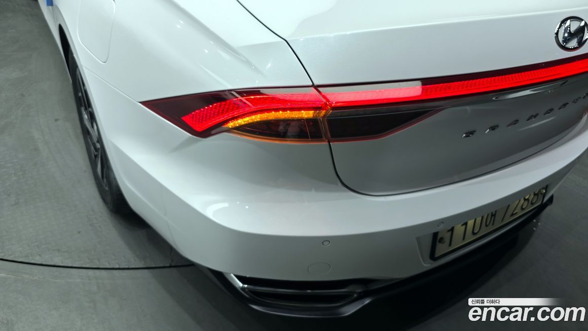 Hyundai Grandeur 2020