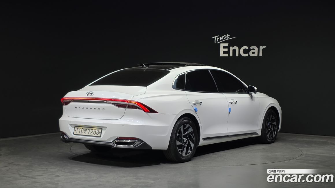 Hyundai Grandeur 2020