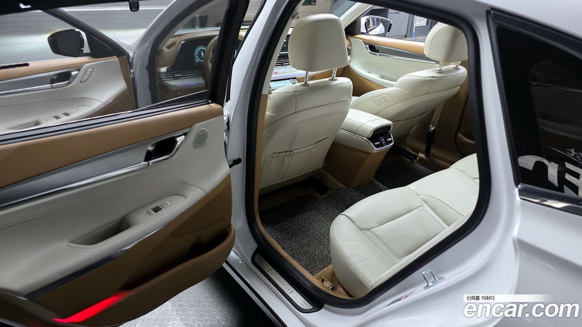 Hyundai Grandeur 2020