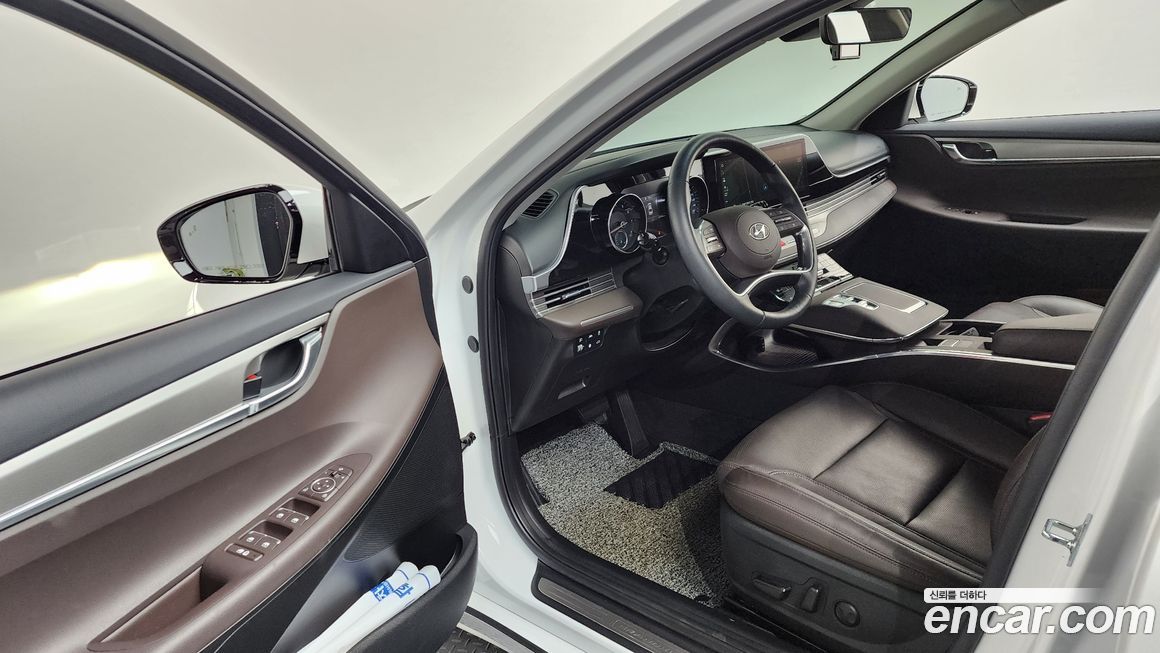 Hyundai Grandeur 2021