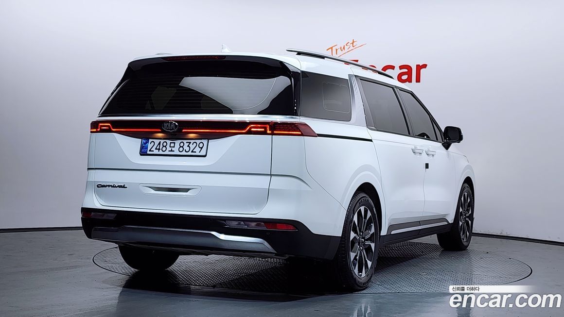 Kia Canival 2021