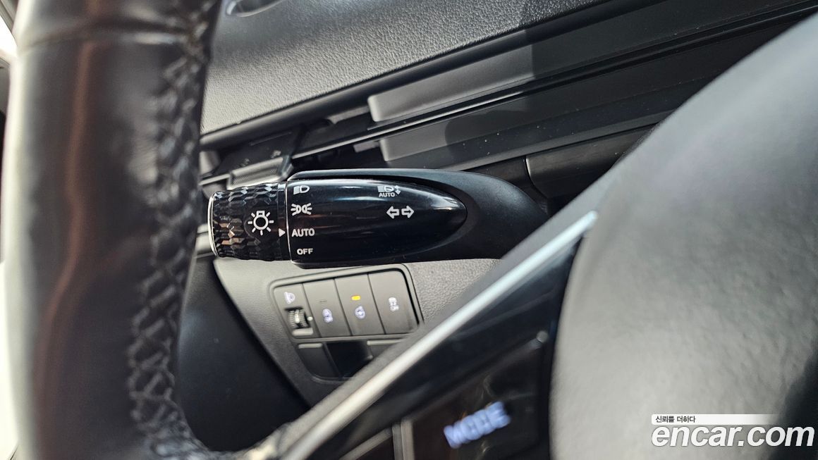 Hyundai Staria 2023