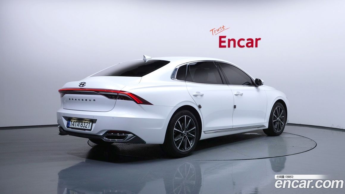 Hyundai Grandeur 2021