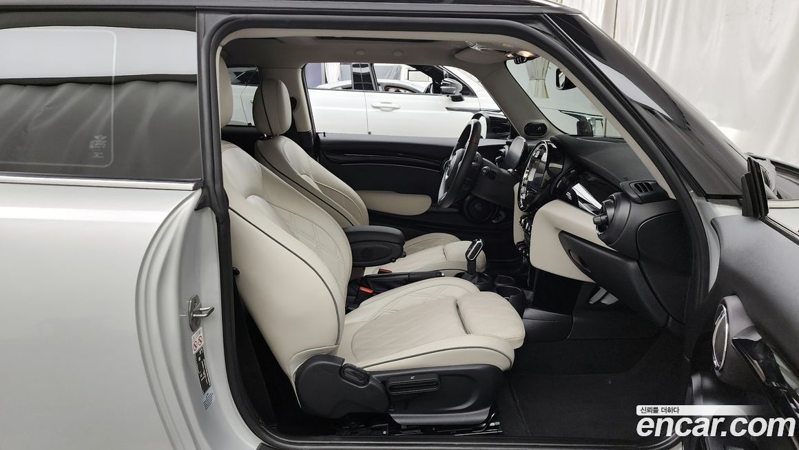 Mini Cooper 2023