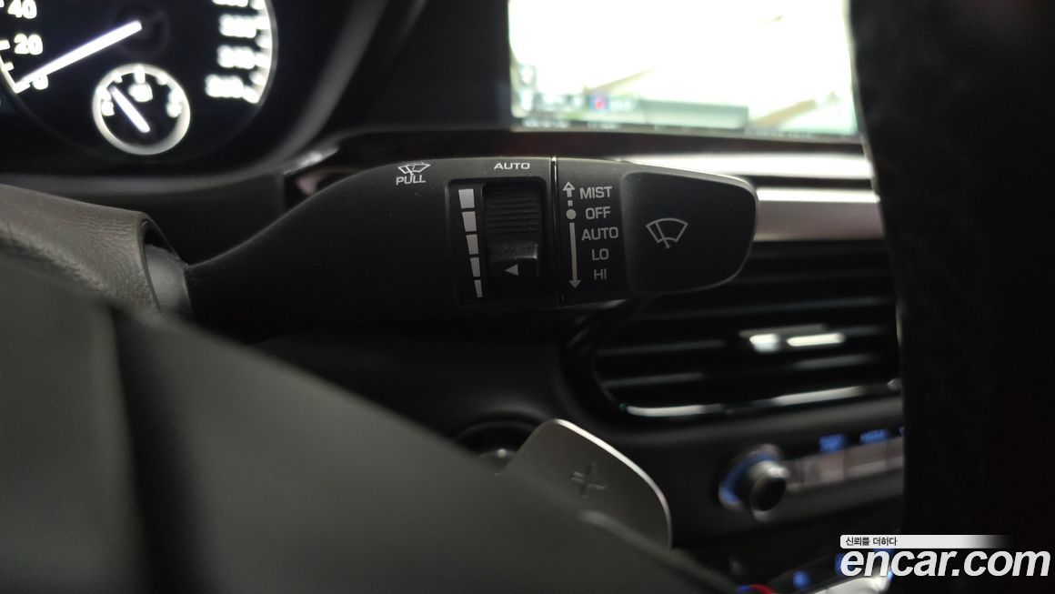 Genesis EQ900 2018