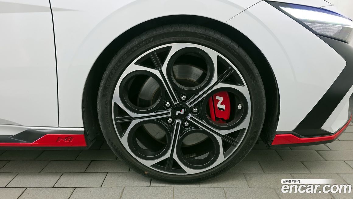Hyundai AVANTE 2024