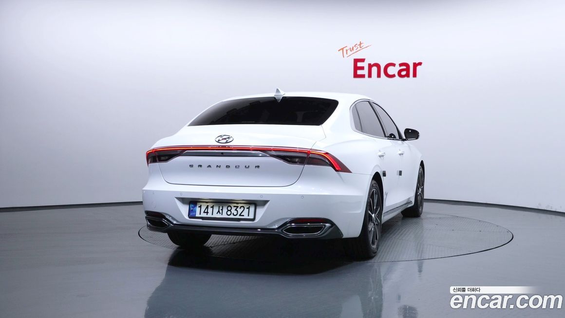 Hyundai Grandeur 2021