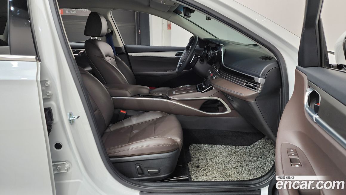 Hyundai Grandeur 2021