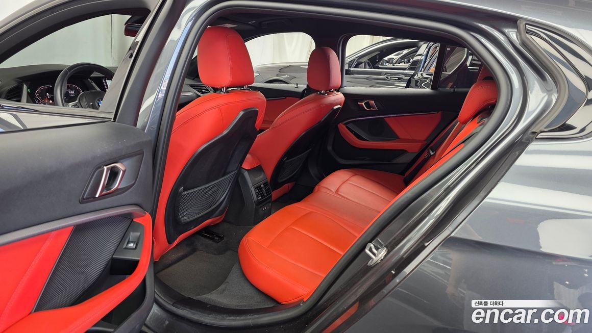BMW 1-Series 2021