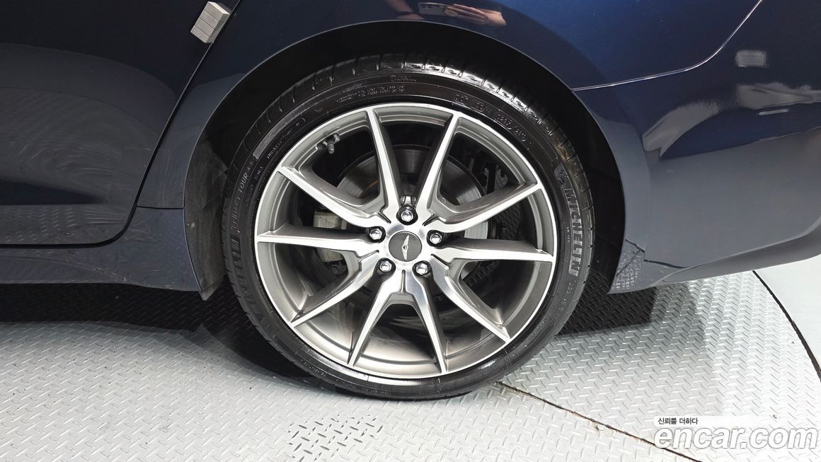 Genesis G70 2020