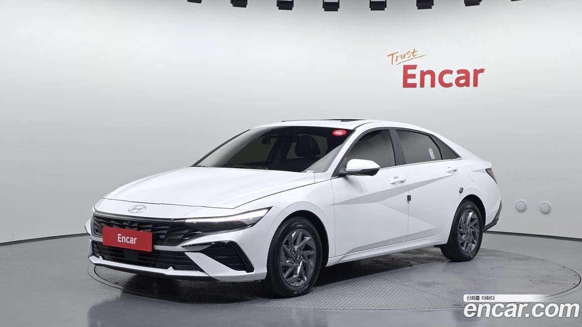 Hyundai AVANTE 2024