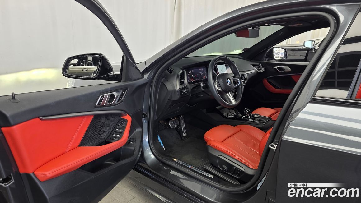 BMW 1-Series 2021
