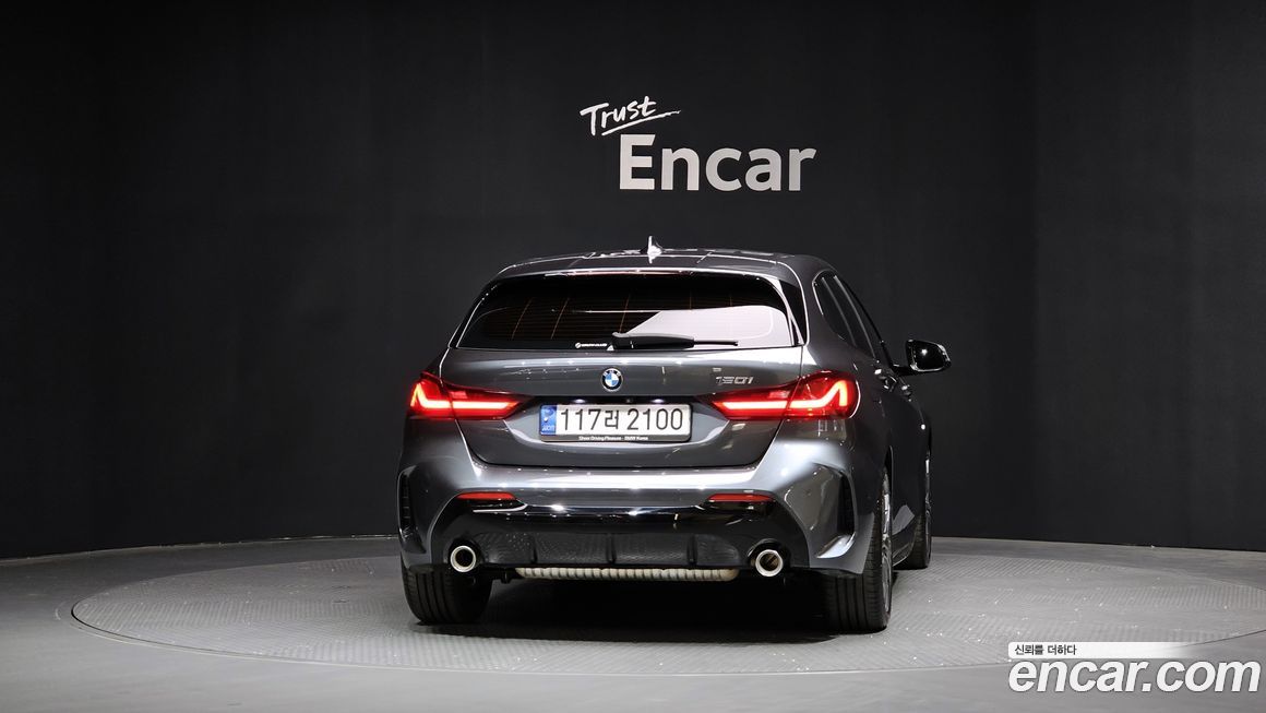 BMW 1-Series 2021