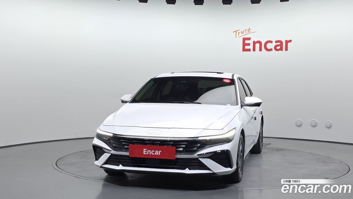Hyundai AVANTE 2024