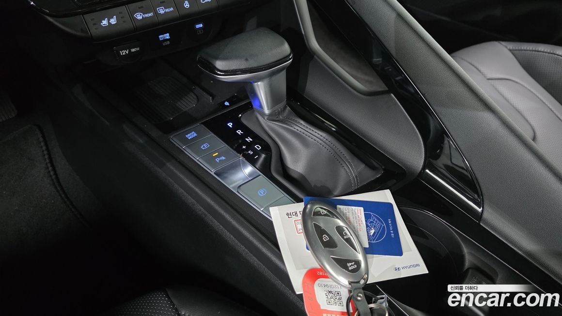 Hyundai AVANTE 2024