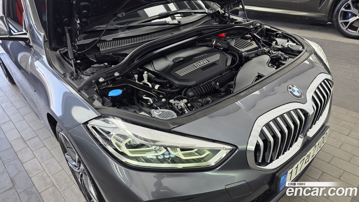 BMW 1-Series 2021