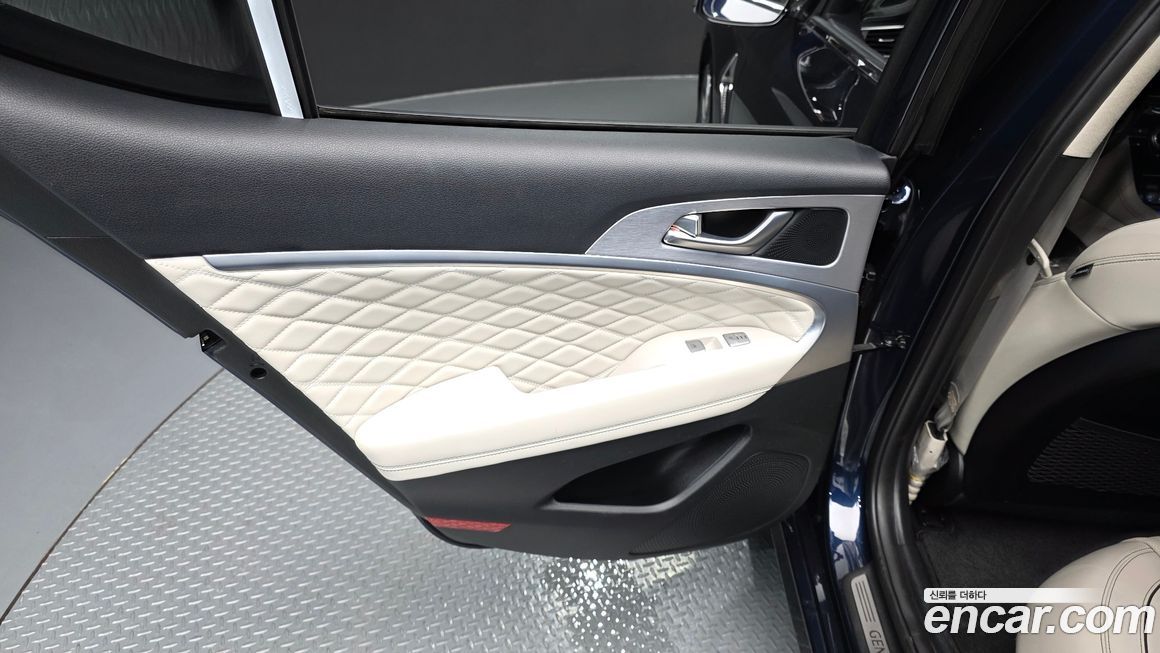 Genesis G70 2020