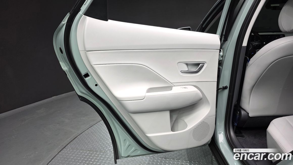 Hyundai Kona 2025