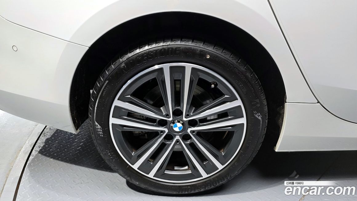 BMW 2-Series 2023