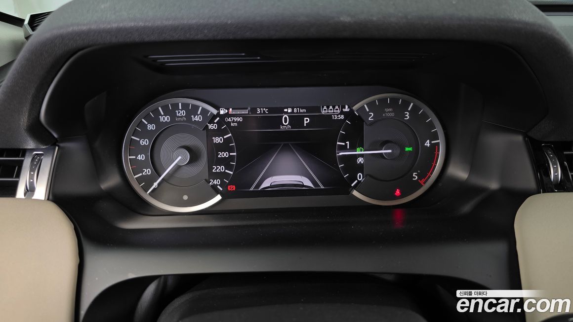 Land Rover Discovery Sport 2021