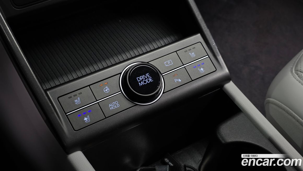 Hyundai Kona 2025