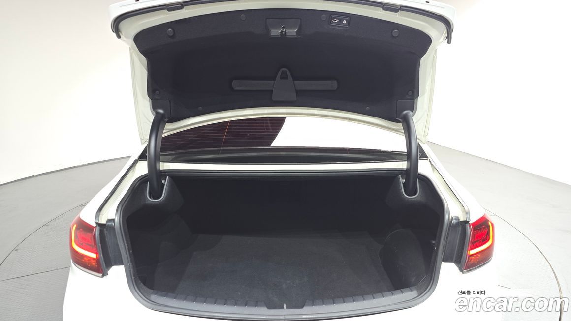 Kia K7 2020