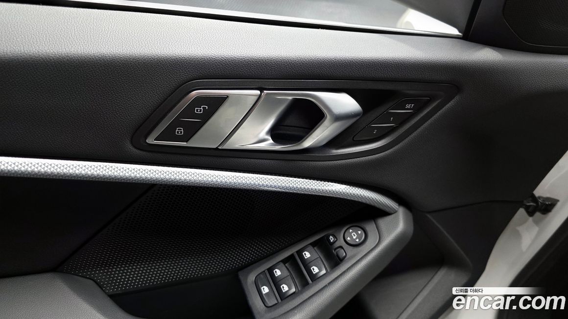 BMW 2-Series 2023