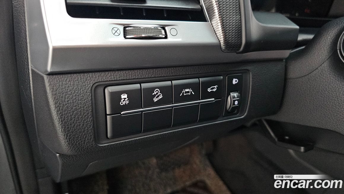 KG_Mobility_Ssangyong Rexton 2021