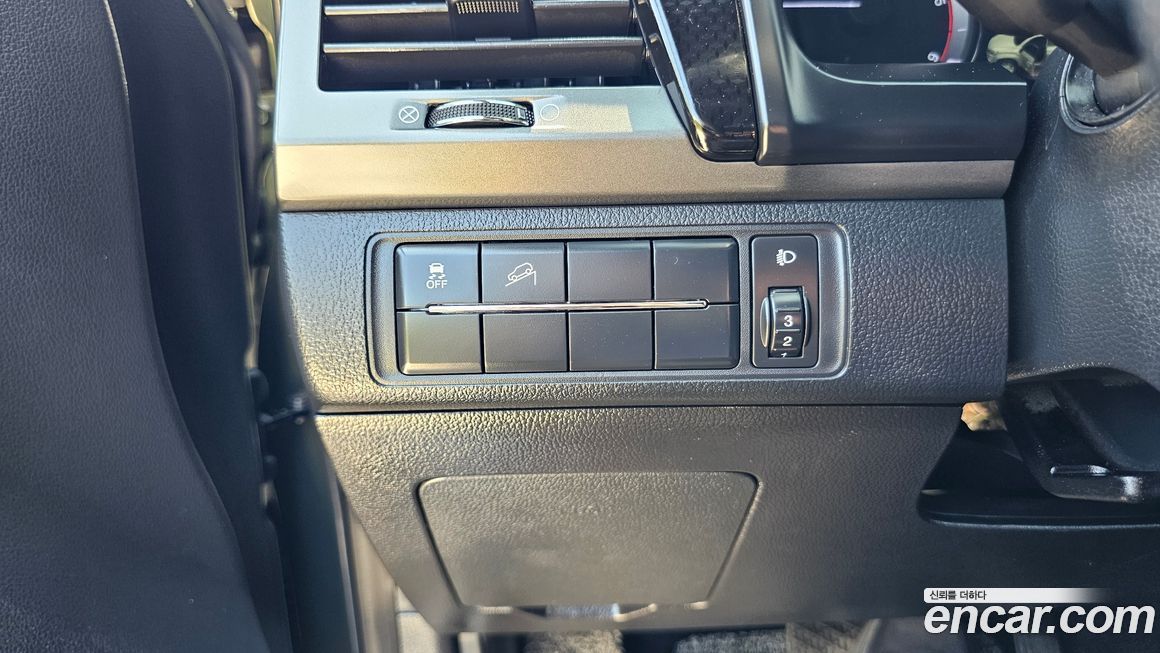 KG_Mobility_Ssangyong Rexton 2021