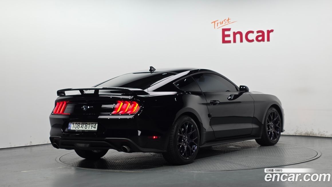 Ford Mustang 2021