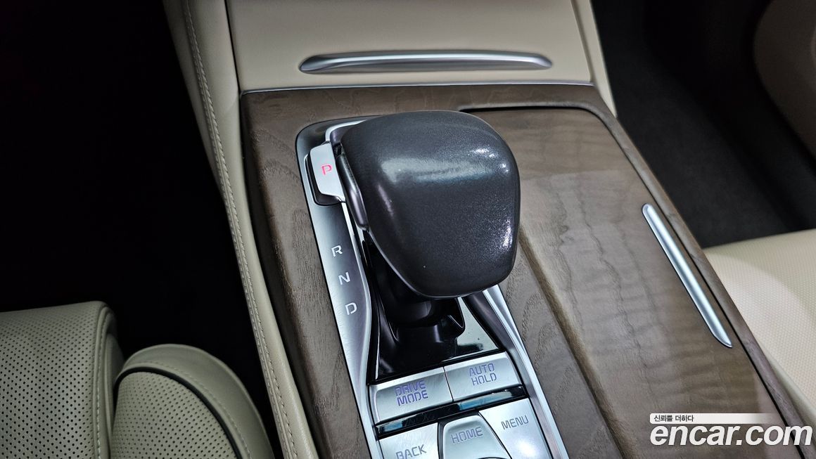 Kia K9 2019