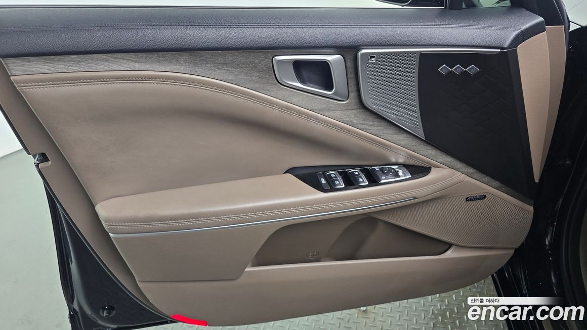Kia K8 2023